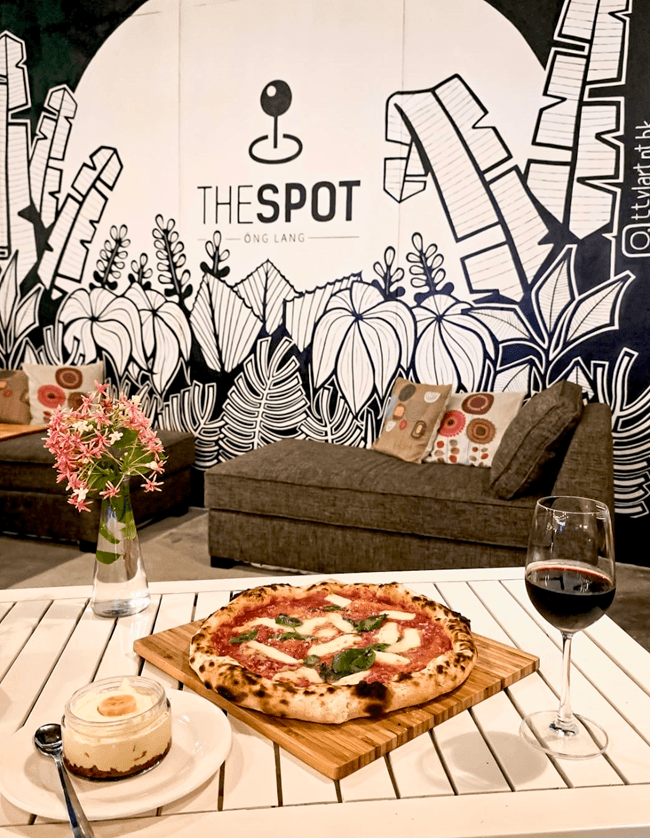 The Spot Pixxa