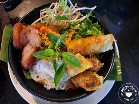 Bún Chả Giò
